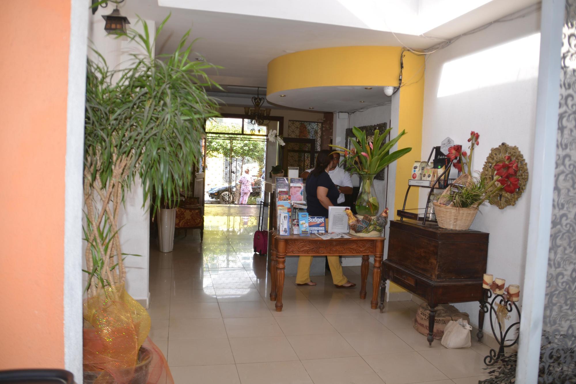 Hotel Aloha Managua Kültér fotó